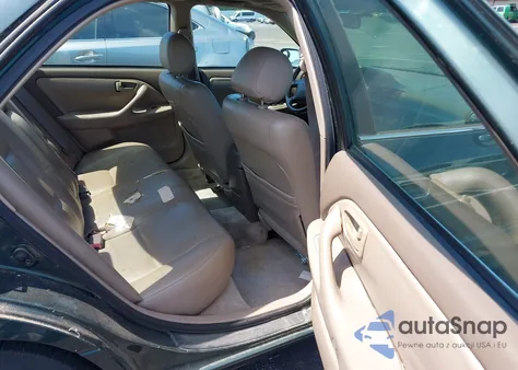 1999 Toyota Camry Le V6/Xle V6 из США, поврежденный, VIN 4T1BF22K5XU083537